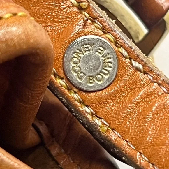 Dooney & Bourke vintage Saddle Brown leather Crossbody Bag - Picture 15 of 17